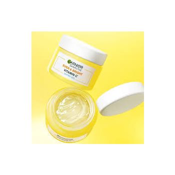 Garnier Even & Matte Aquagel Glow Jelly Moisturizer